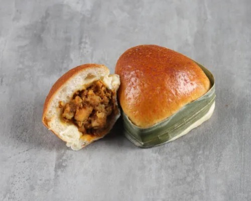 7. Curry Potato Bun 咖喱马铃薯包