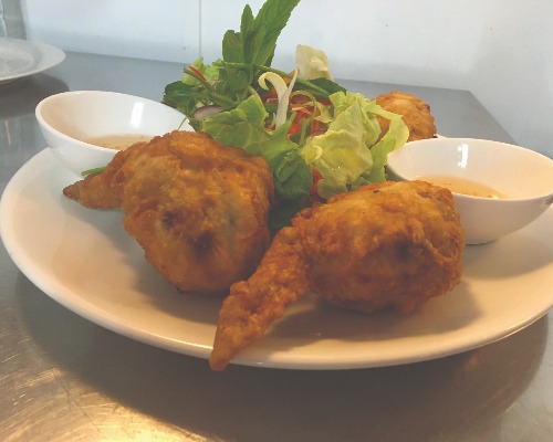 6.Stuffed Chicken Wings (2pcs)