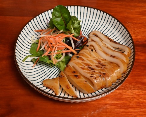 GRILLED CALAMARI