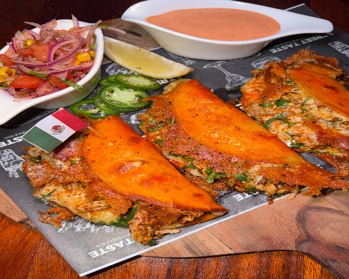 CRISPY CHICKEN CHEESE TACOS