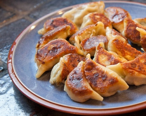 猪肉锅贴^Pan Fried Pork Dumplings (15pcs)