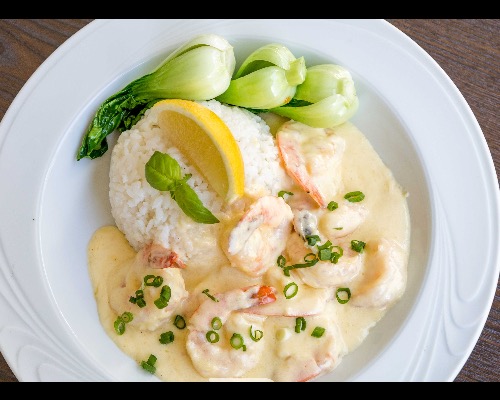 Creamy Garlic Prawns with Rice and Miso Soup