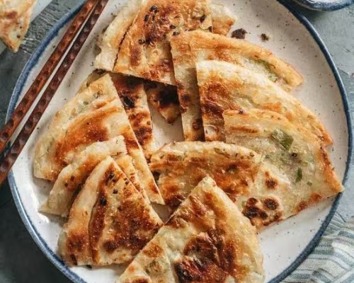 Spring onion pancake 葱油饼