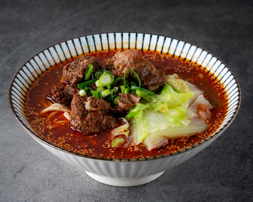 BRAISED BEEF NOODLE SOUP川香牛肉面