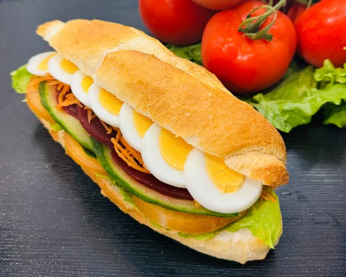 Egg & Salad Roll