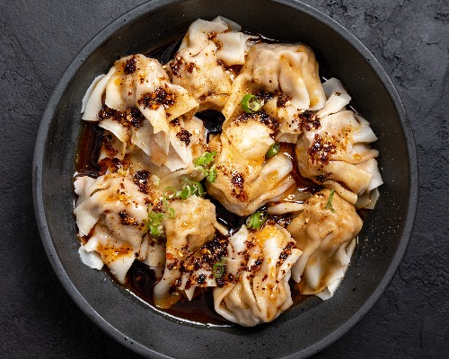 Wonton in Red Chilli Sauce（红油抄手）