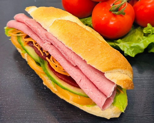 Beef & Salad Roll