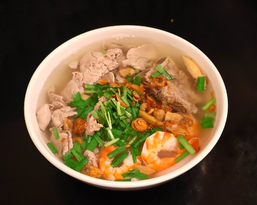 Pork & Prawn Rice Noodles