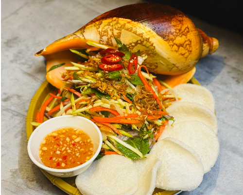 Gỏi Ốc Giác — Bailer-Shell Mango Salad