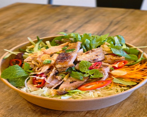 Slaw/Tossed salad(1 Protein Option) (GF)