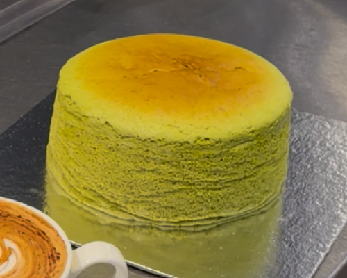 6’ Matcha Soufflé Cheesecake