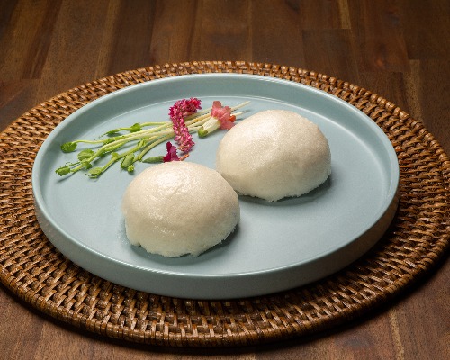 Steamed Custard Buns (2pc) 奶黄包