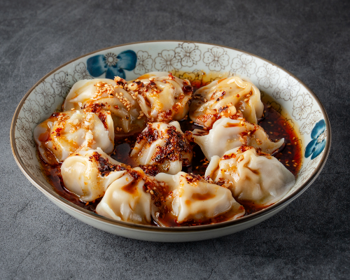 DUMPLING IN SWEET SOY CHILLI SAUCE钟水饺