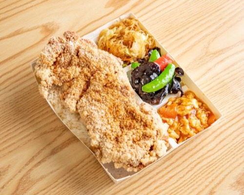 古早味雞排便當/ TRADITIONAL FRIED CHICKEN BENTO