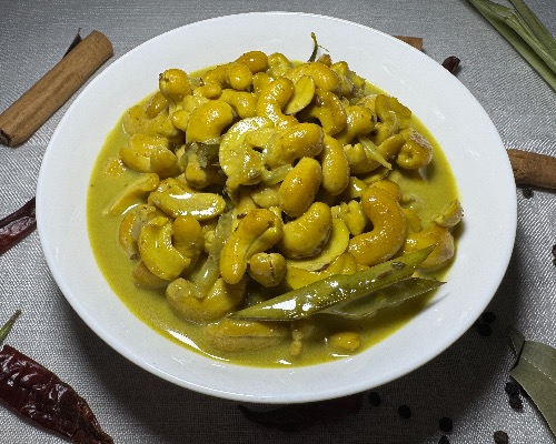 Cashew Curry