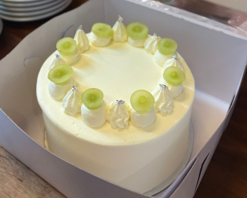 6’ Green Grape Yogurt Cake