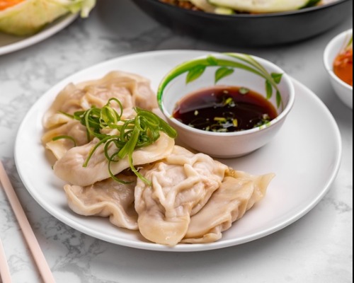 Homemade Pork Dumplings (4pcs)