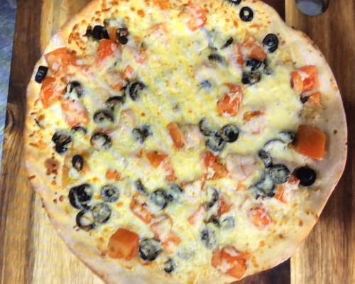 CHEESE TOMATOES & OLIVES