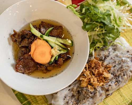 2. Charcoal Grilled Pork & The Steam Roll Set