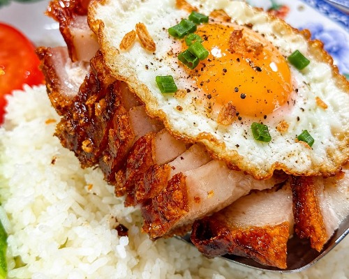SPECIAL CRISPY PORK BELLY RICE WITH EGG