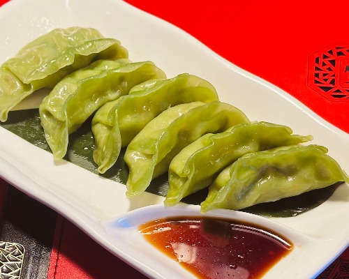 3. HOMEMADE Vegetarian Dumpling (6pcs) 菜饺子