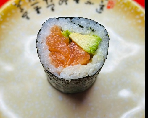 Salmon & Avocado Roll