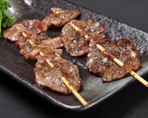 烤牛舌 /串Grilled Ox Tongue
