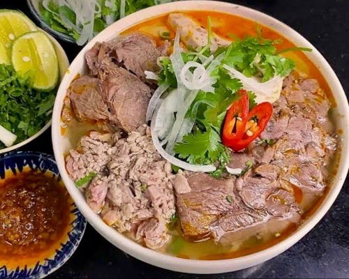 SPICY BEEF NOODLE