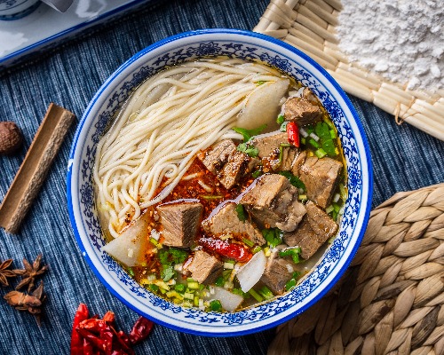 Braised Beef Noodle Soup 红烧牛肉面