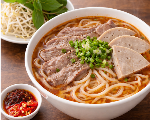 Bun Bo Standard (Spicy beef noodle soup brisket and VNM ham)