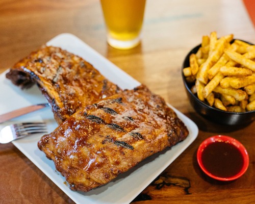 SUNDAY DEAL - FREE DRINK WITH FULL RACK