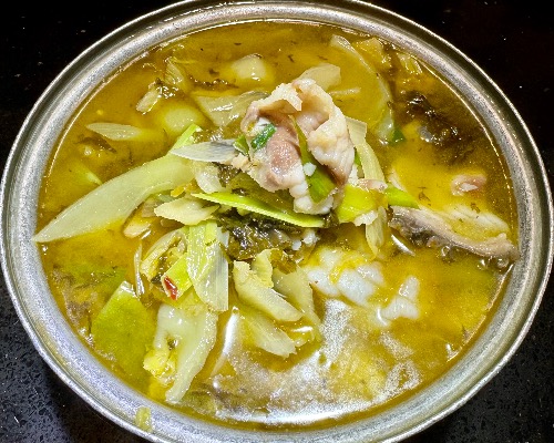 顺德酸菜脆鯇 Carp Fish Hot Pot (Pickle)