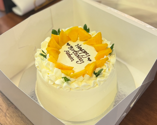 6’ Mango Cream Cake