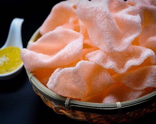 Prawn Cracker with Peanut Sauce