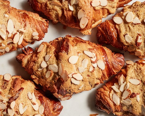 Almont Croissant