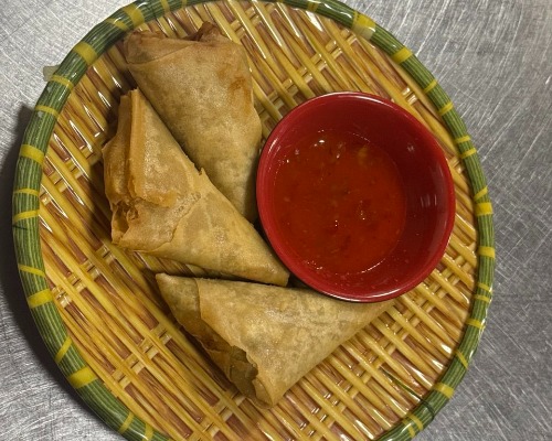 3.Meat Samosas (3pcs)