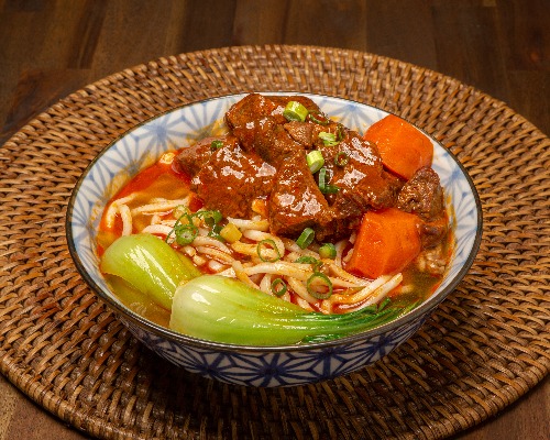L3.Braised Spicy Beef Brisket Noodle Soup香辣红烧牛腩面