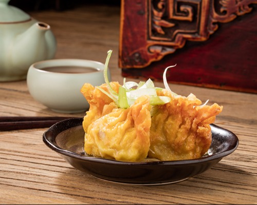 E04. Deep Fried Wonton (3PCS) 炸云吞