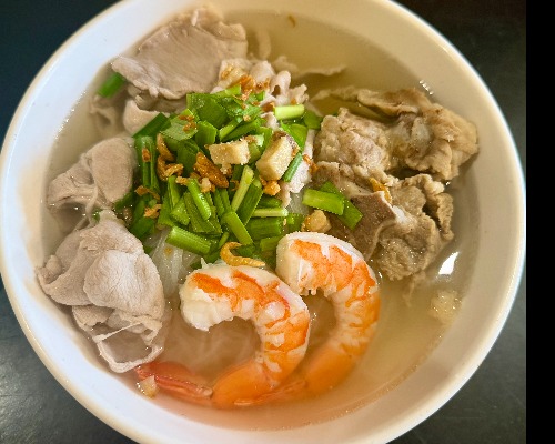 Pork & Prawn Thick Noodles
