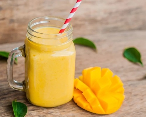 Sinh Tố Xoài — Mango Smoothie