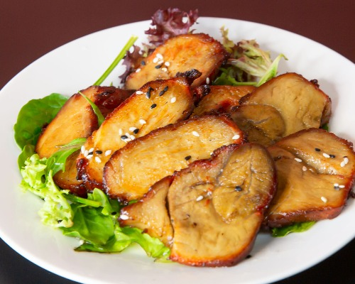 24. Honey BBQ pork with soy sauce蜜汁小叉烧