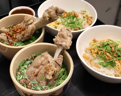 Pork Rib Egg Noodle
