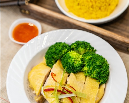 Hainanese Chicken on Rice海南鸡饭