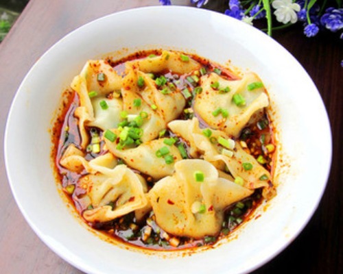 红油水饺^Pork Dumplings in Chilli Oil Soup